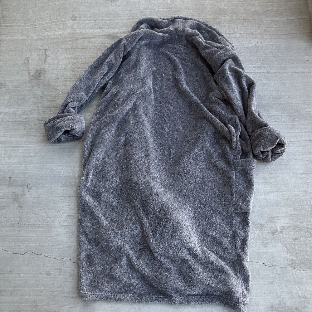 Tommy Bahama Men's Gray Plush Robe Size Small Belted Pockets Cozy Minimalist - Picture 6 of 6